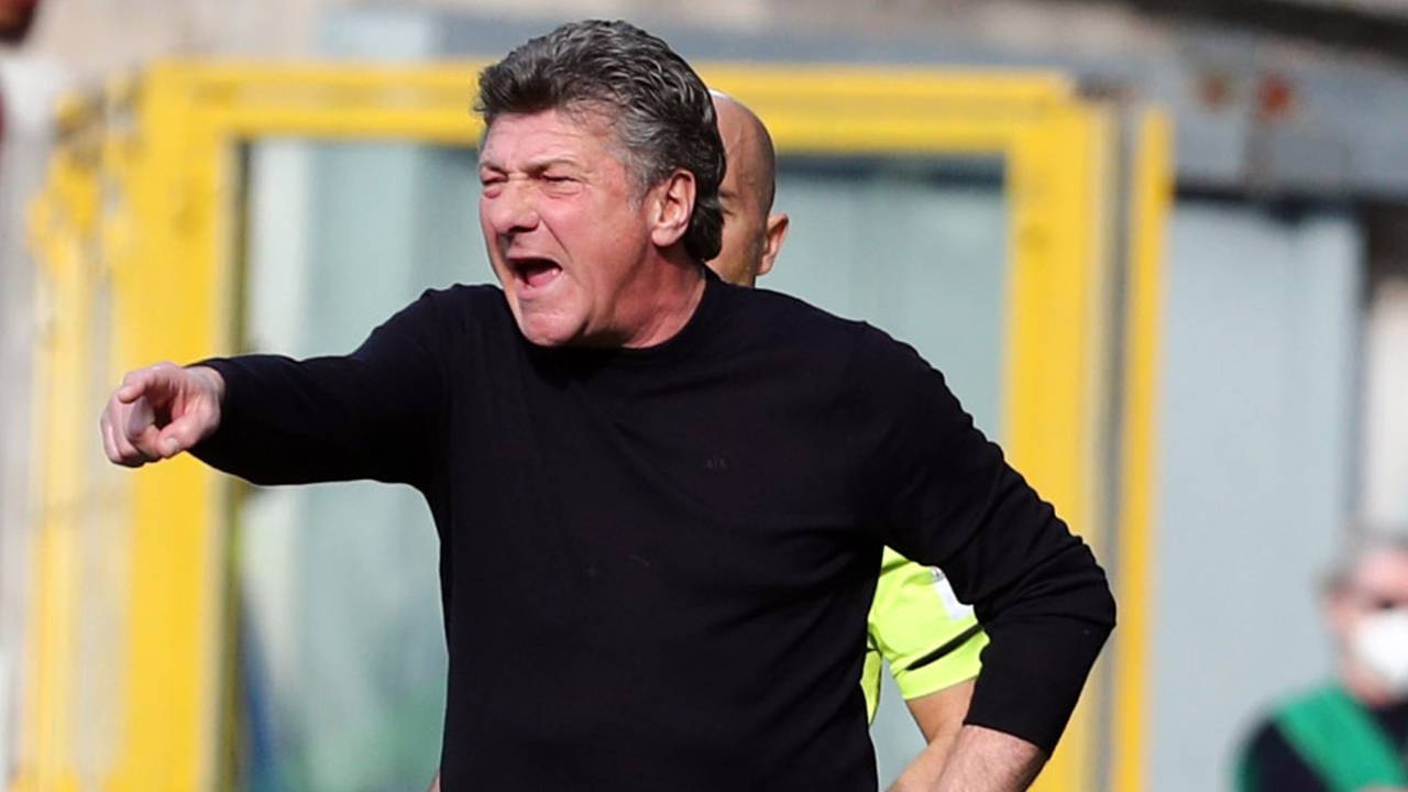 Mazzarri in panchina