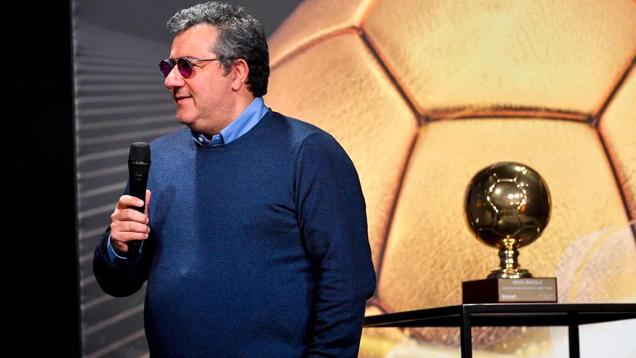 Raiola sul palco