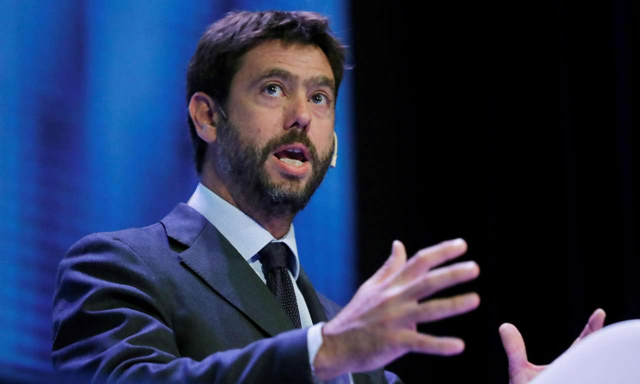 Juventus, il presidente Agnelli a bocca aperta