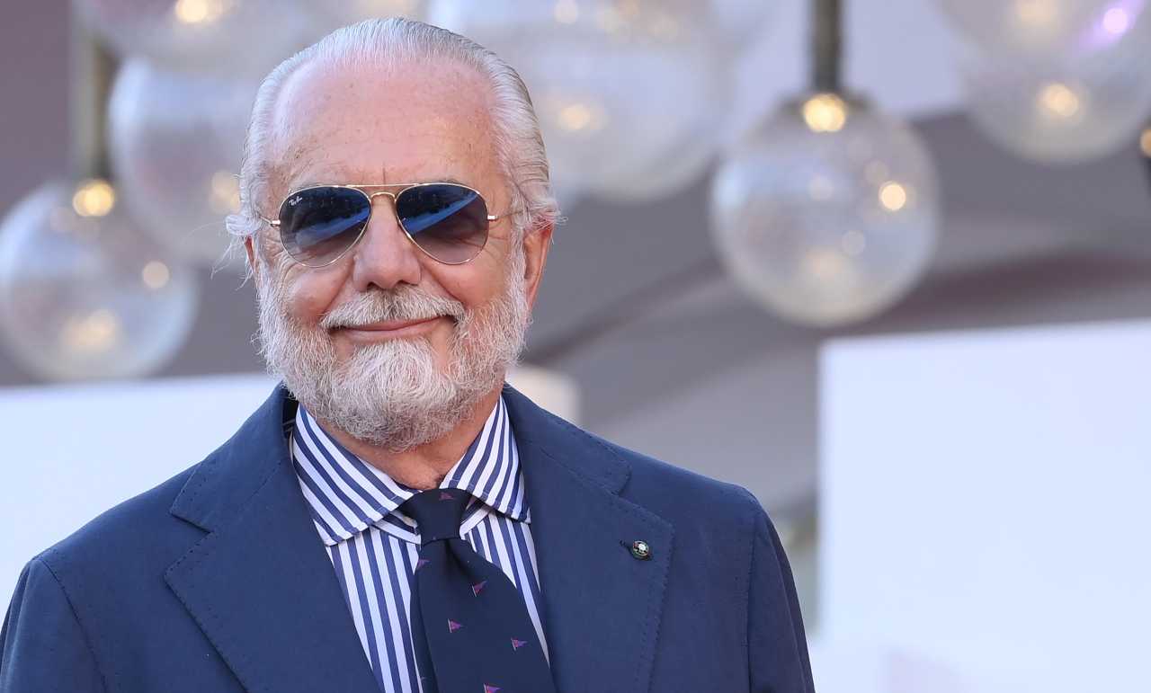 Napoli, il presidente Aurelio De Laurentiis sorride