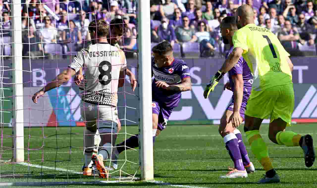 Il gol di Torreira in Fiorentina-Venezia