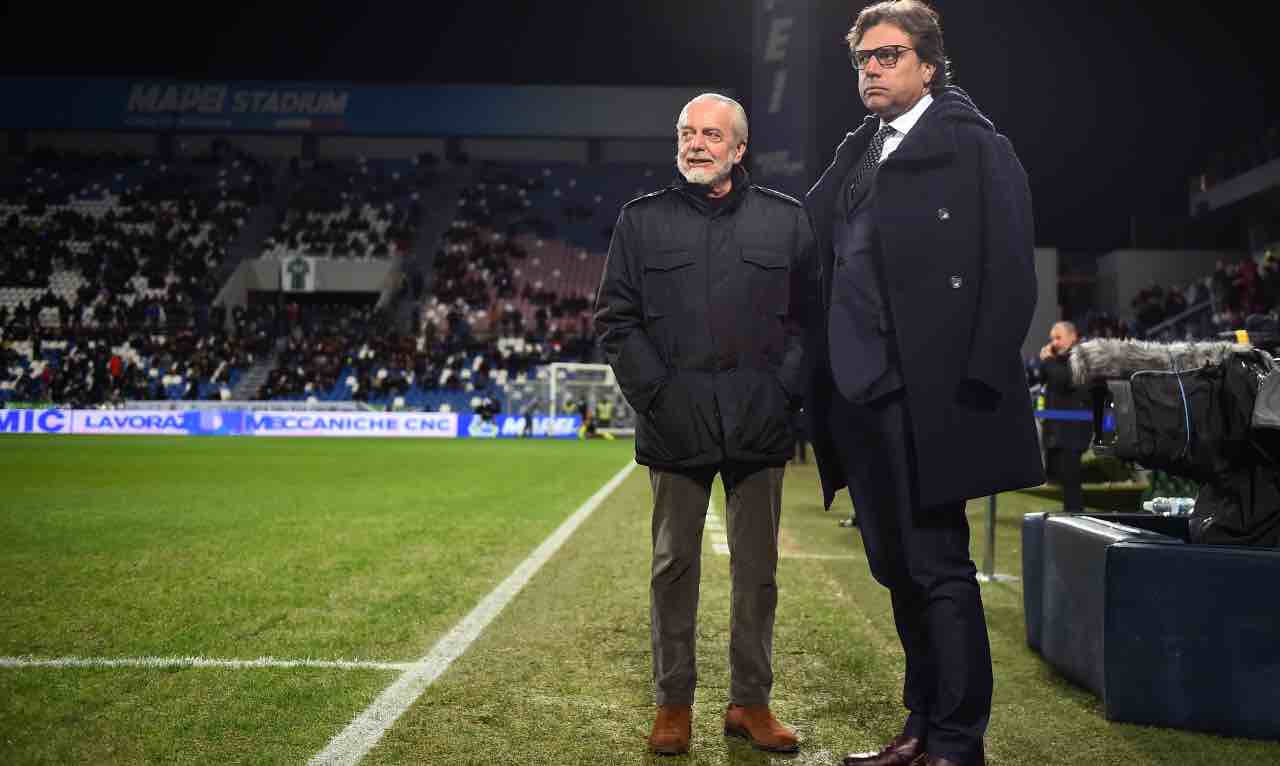 Giuntoli e De Laurentiis sul campo del Mapei Stadium 