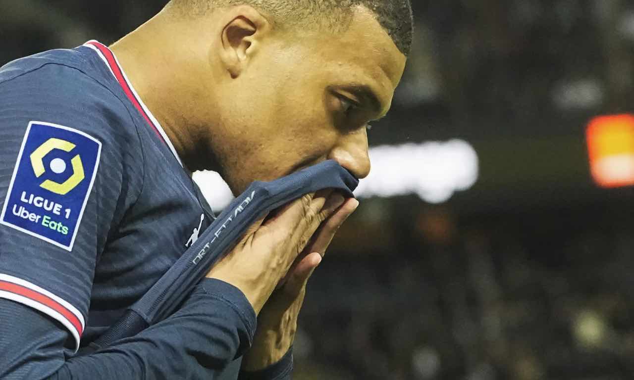 Mbappé riflette