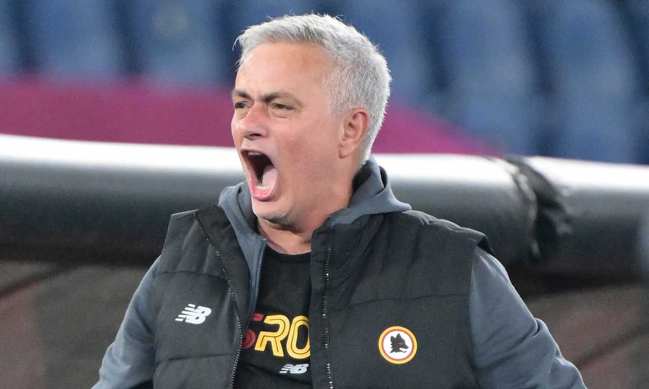 L'esultanza di Mourinho in Roma-Leicester