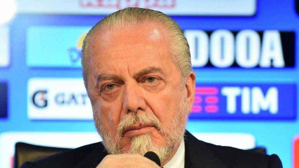 Napoli, De Laurentiis riflette