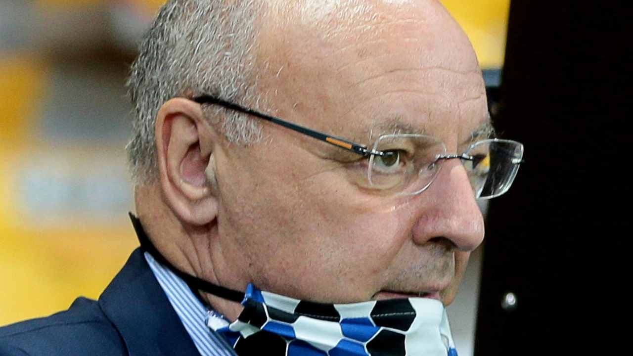 Giuseppe Marotta concentrato Inter