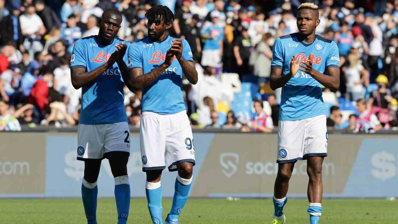 Koulibaly, Anguissa e Osimhen salutano