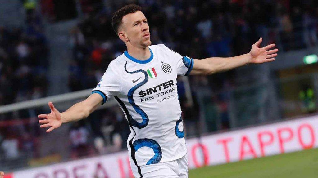 Perisic esulta