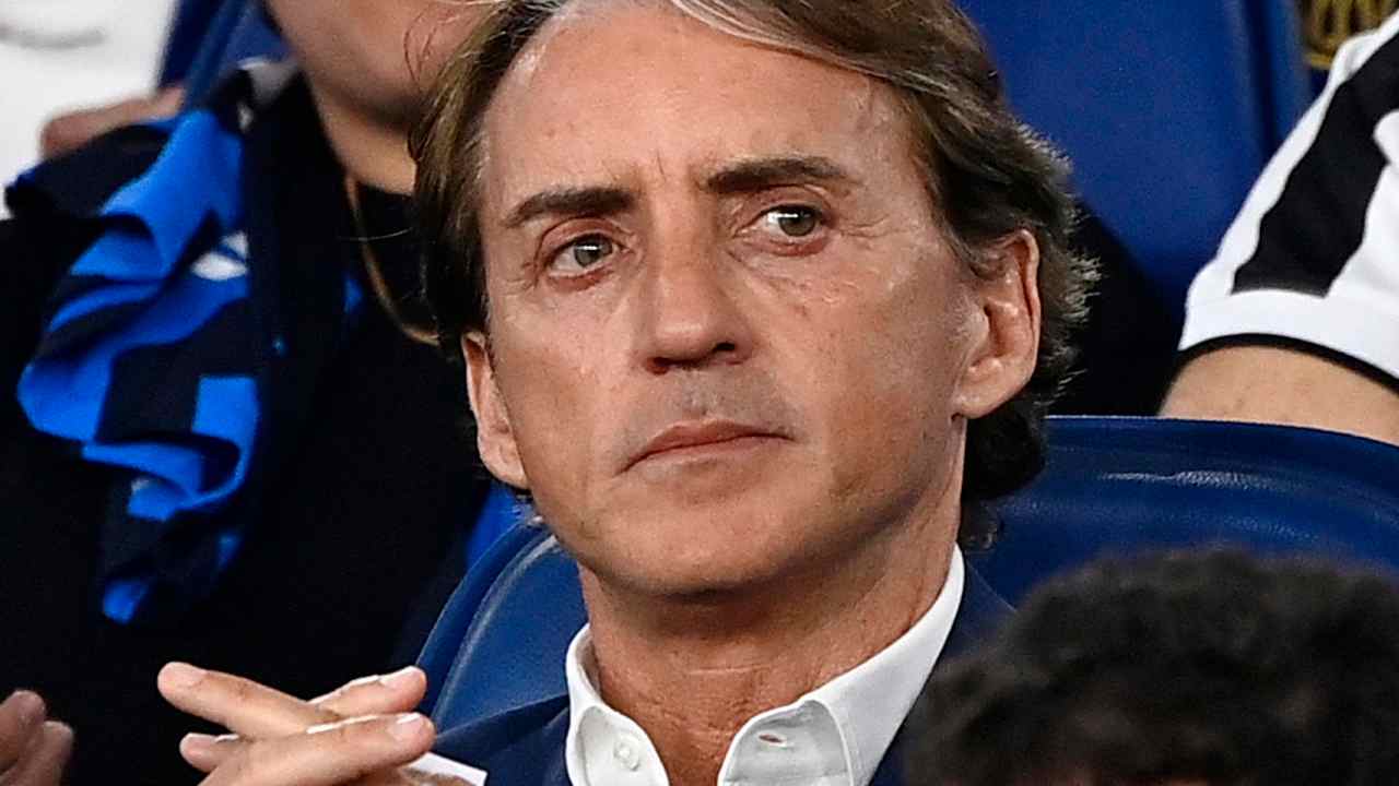 Mancini non felice in tribuna Italia