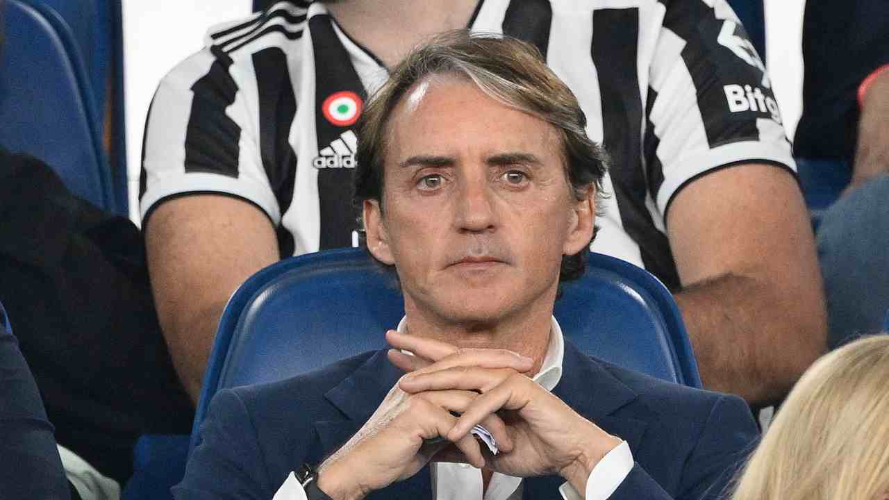 Mancini concentrato in tribuna