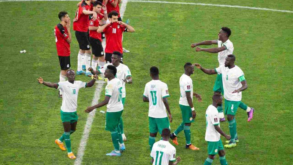 L'esultanza del Senegal dopo aver battuto l'Egitto