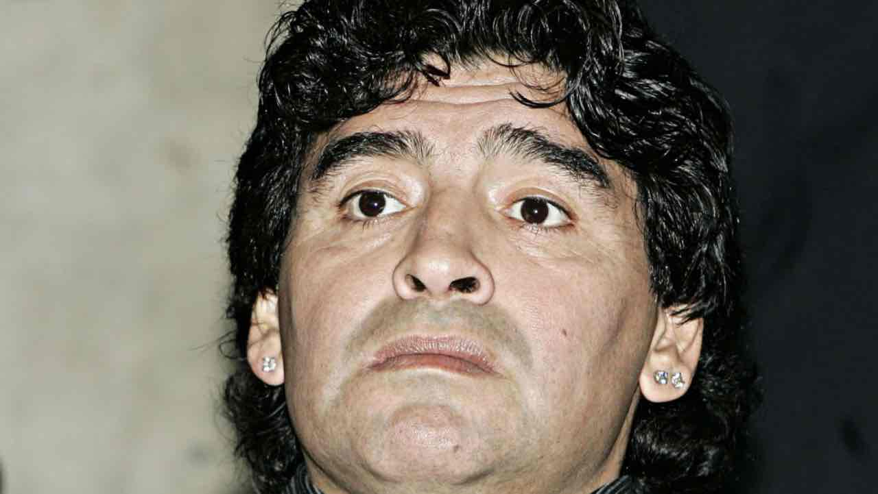 Maradona serio