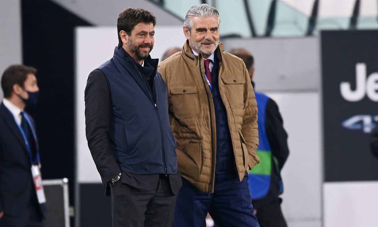 Arrivabene e Agnelli sorridono