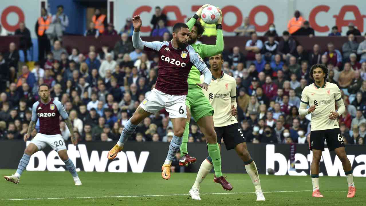 roma douglas luiz mourinho