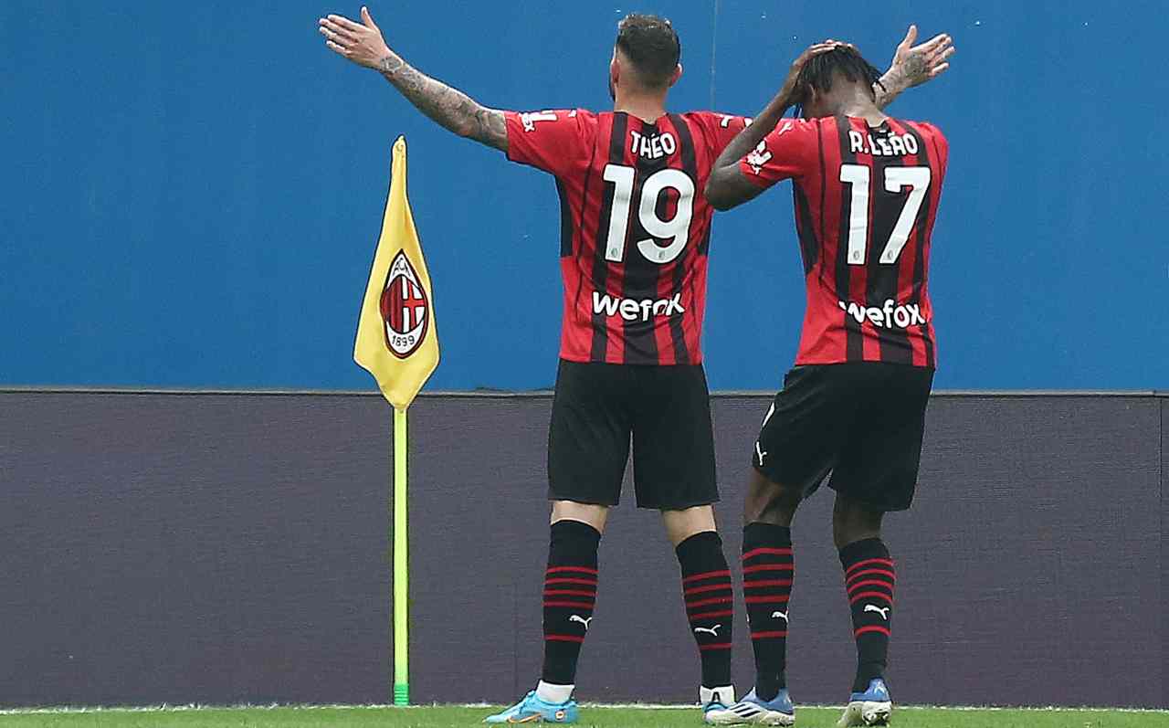 Milan, Leao e Theo Hernandez esultano