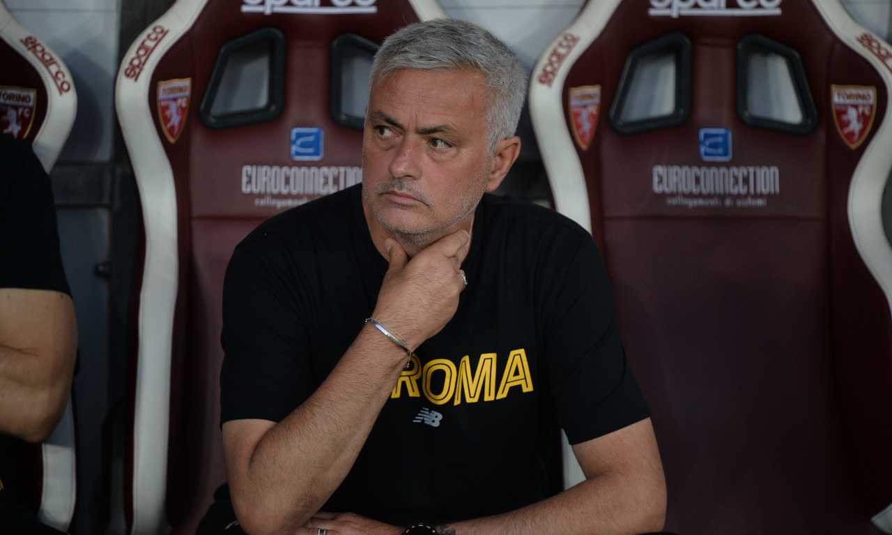 Roma, Mourinho in panchina