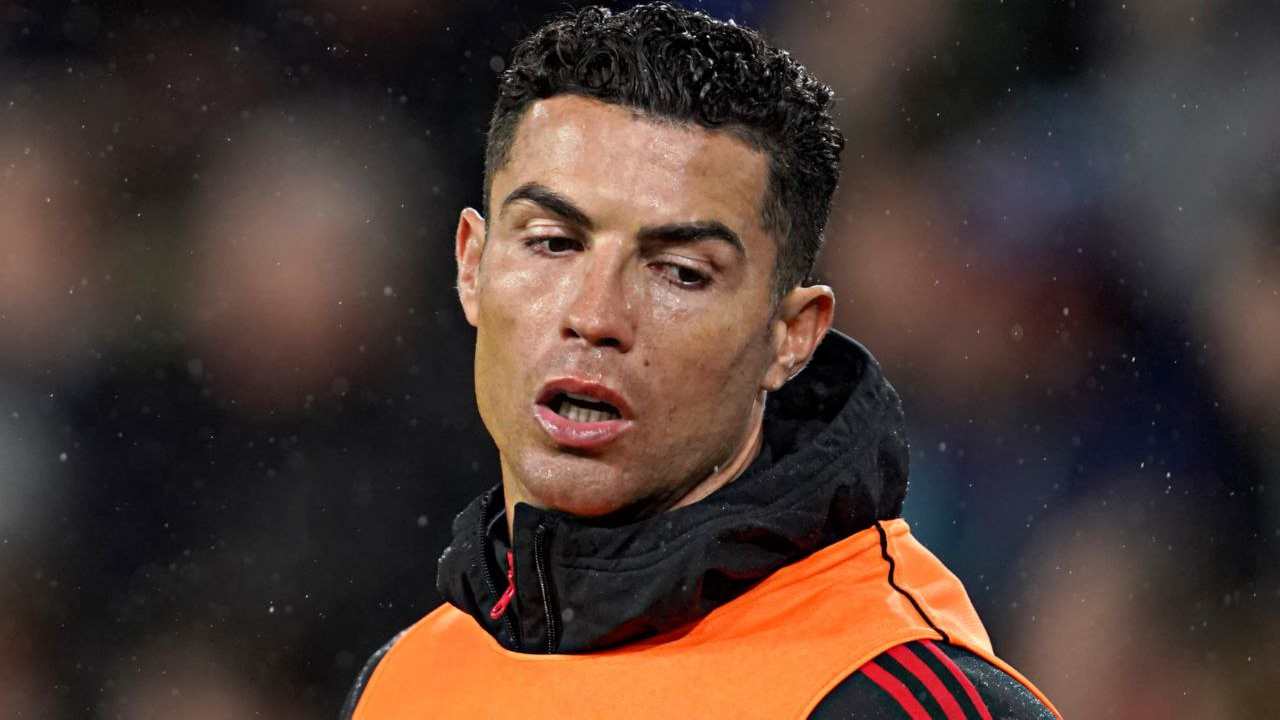 Cristiano Ronaldo si riscalda 