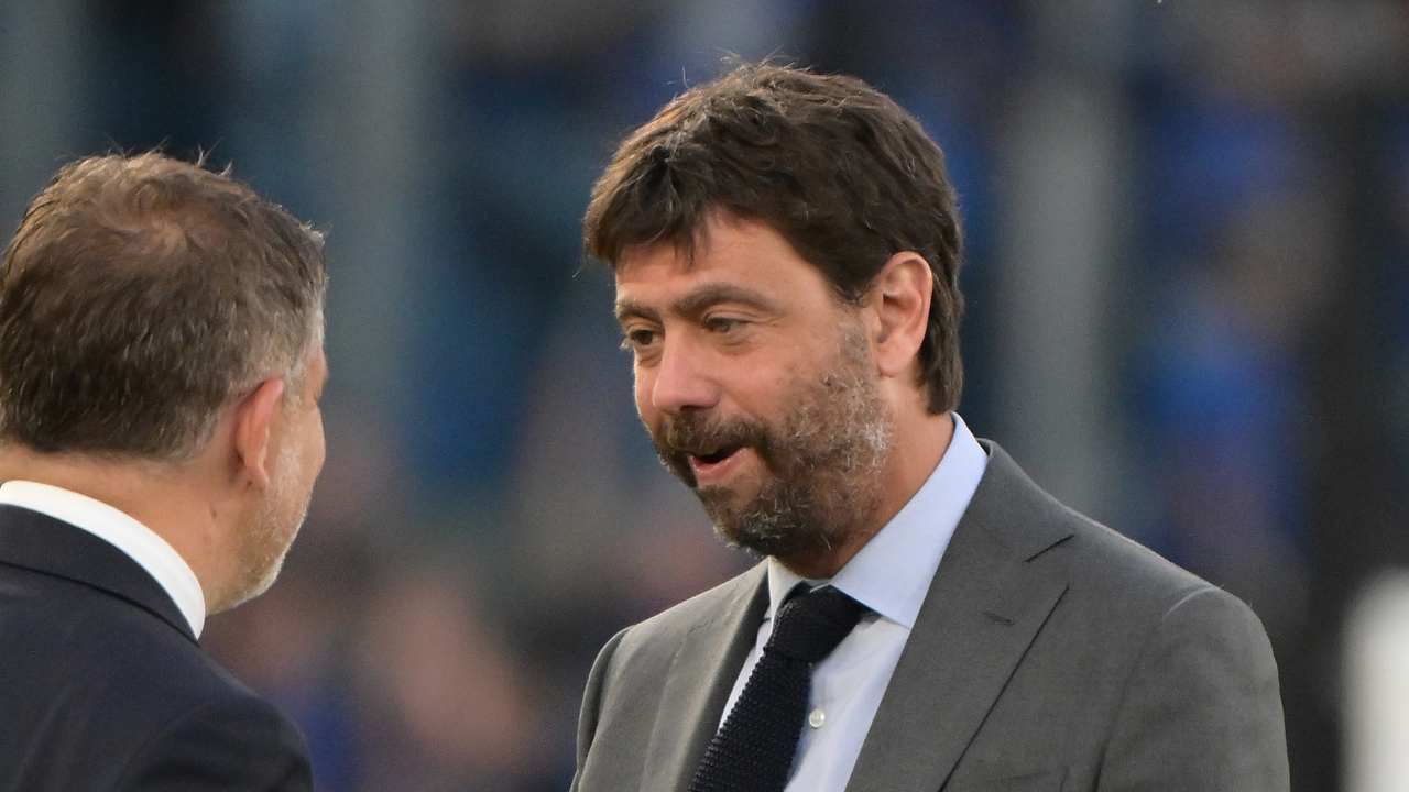 Agnelli sorride e parla felice Juventus