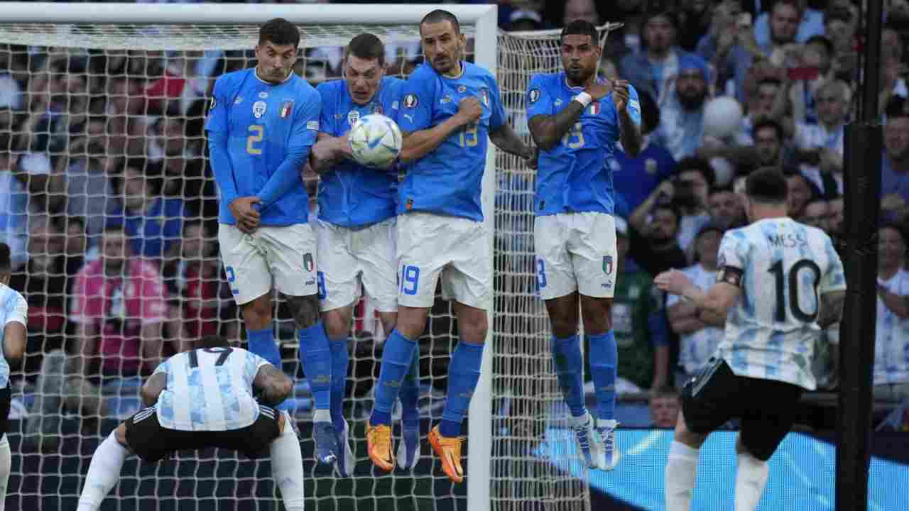 Barriera Italia con Di Lorenzo, Belotti, Bonucci ed Emerson 