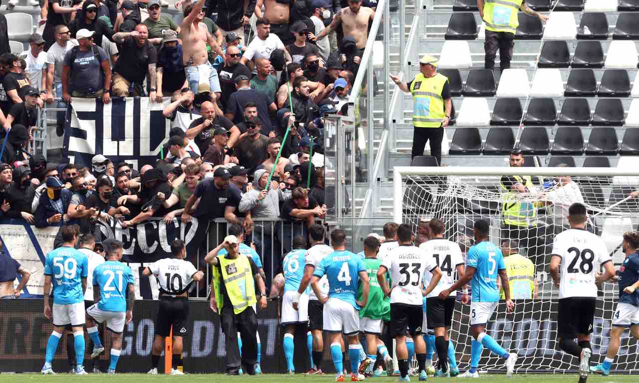 Scontri tra tifosi in Spezia-Napoli