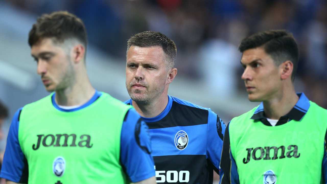 Ilicic tra i compagni riscaldamento Atalanta