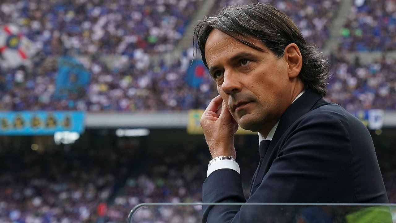 Inzaghi guarda soddisfatto davanti a sé Inter 