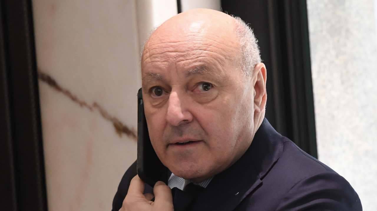 Marotta al telefono