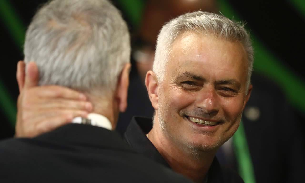 Mourinho sorridente 