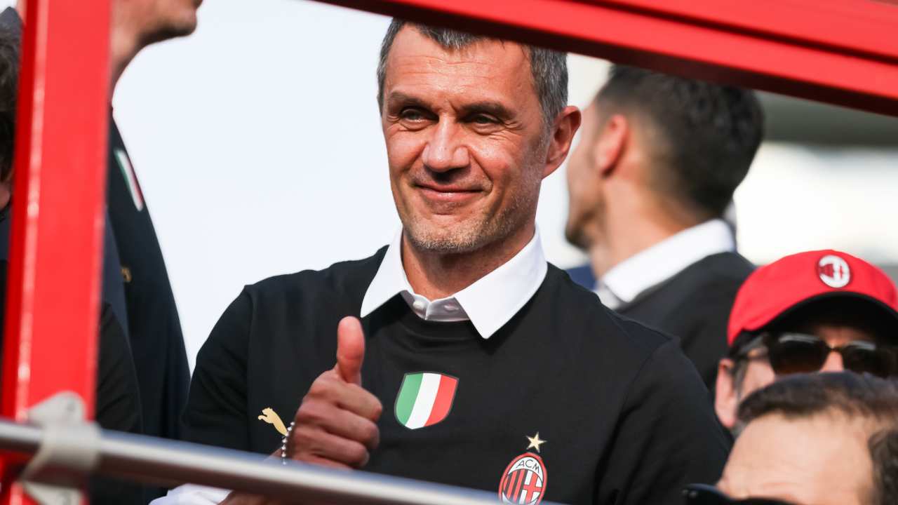 Maldini fa segno okay