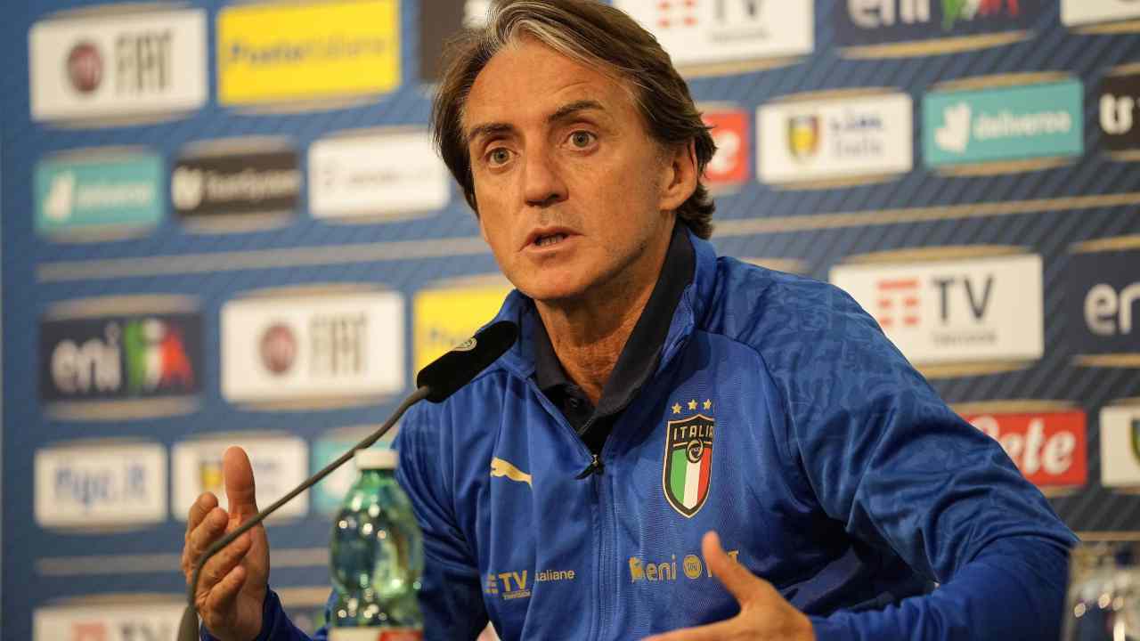 Mancini in conferenza stampa Italia