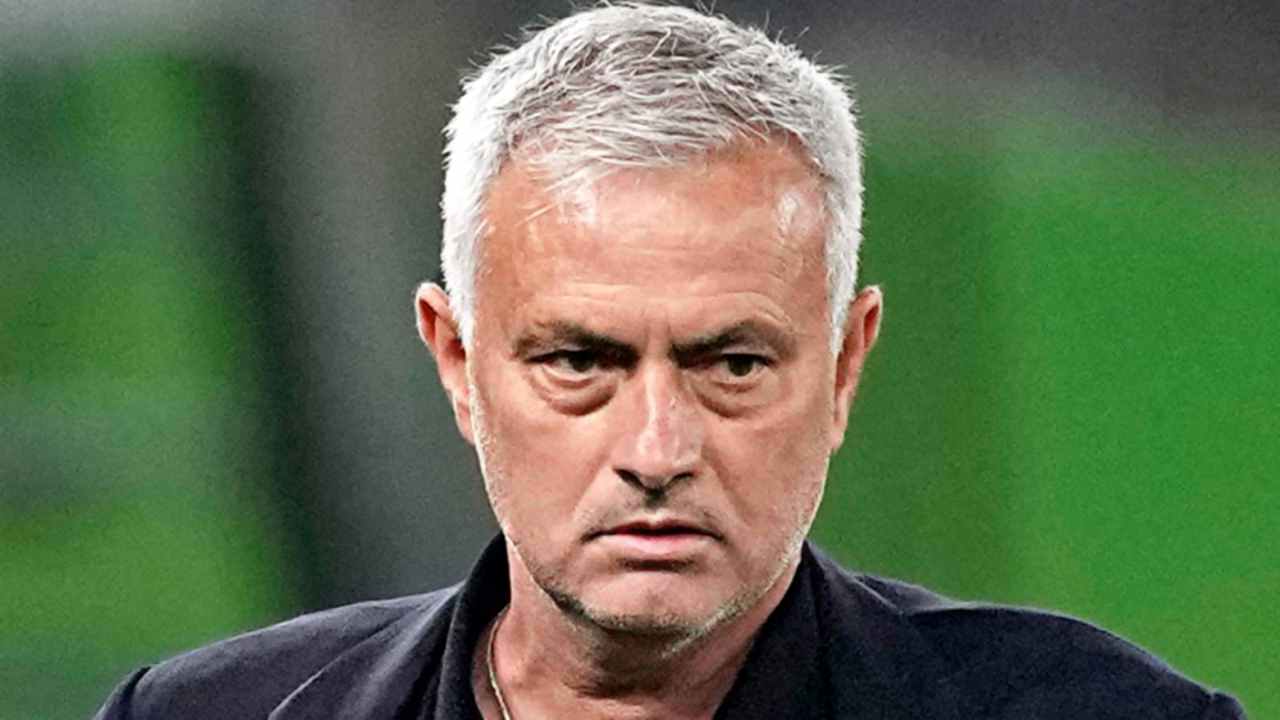 Mourinho preoccupato Roma