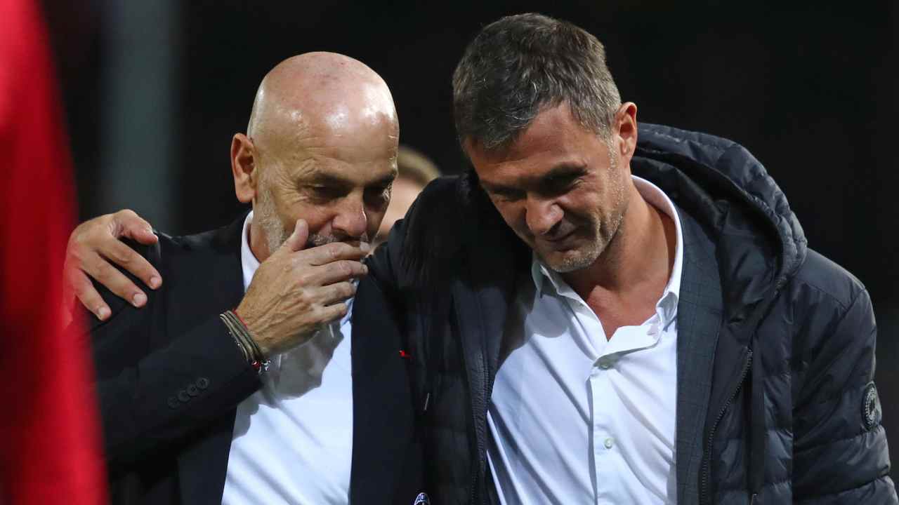 Pioli e Maldini sorridenti