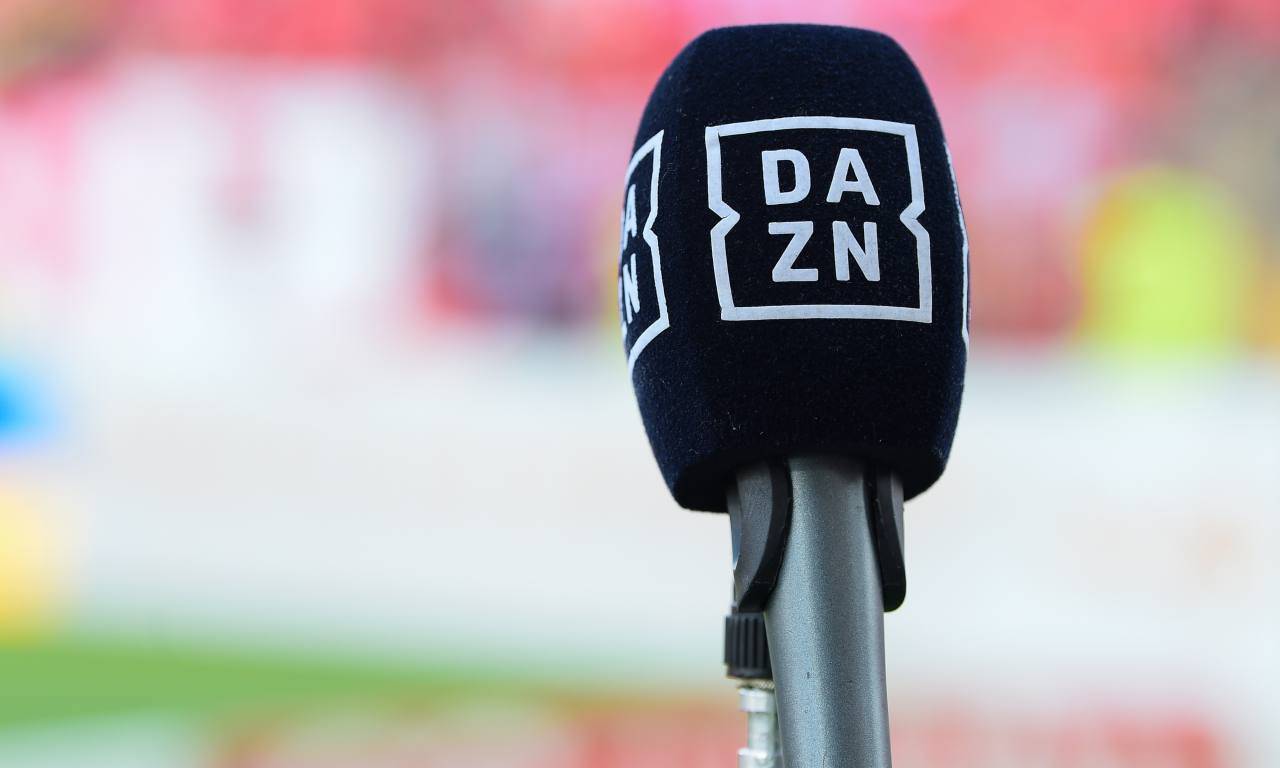 Il microfono di DAZN