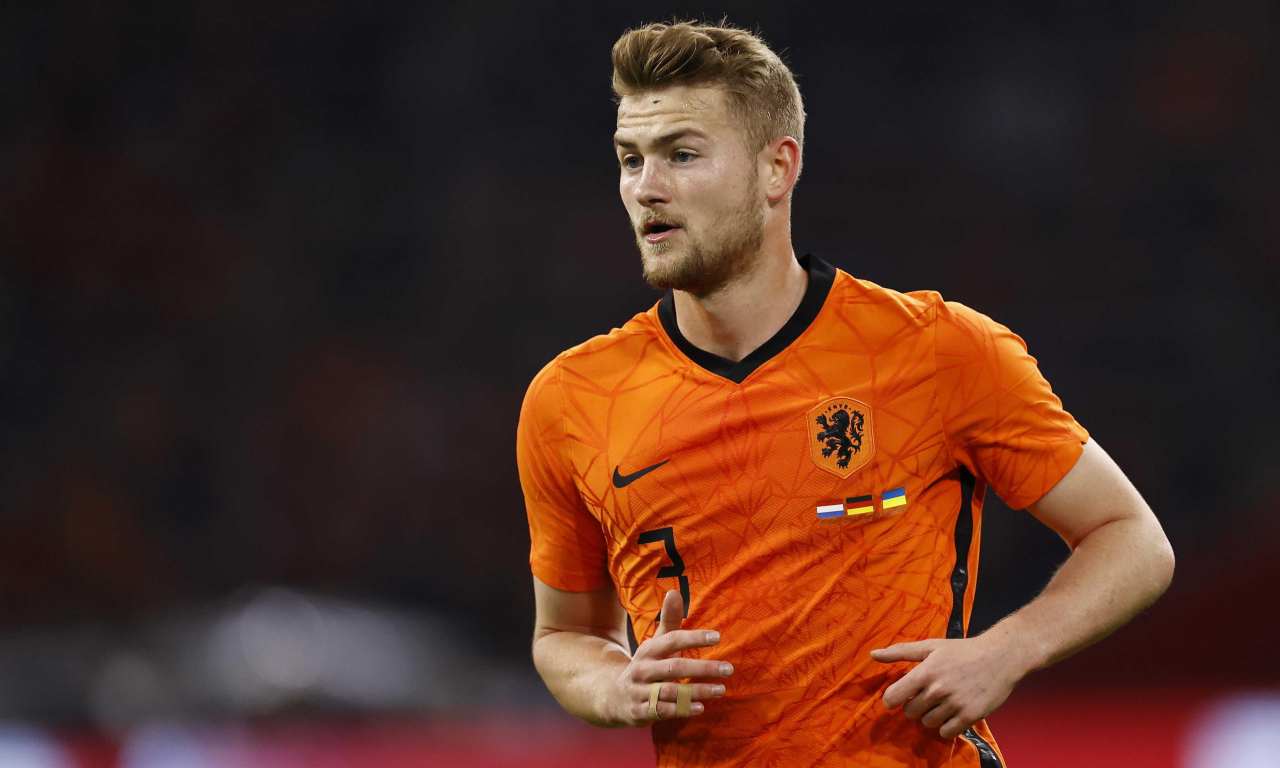 De Ligt con la maglia dell'Olanda