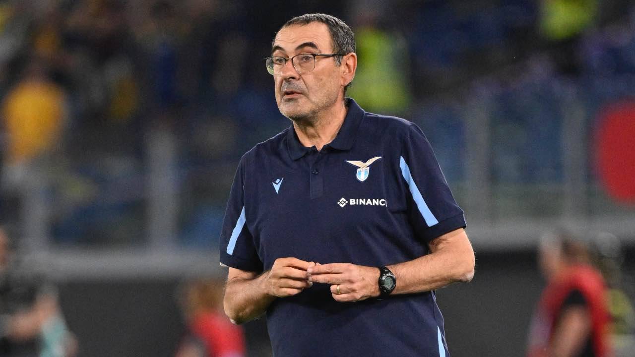 Maurizio Sarri pensieroso