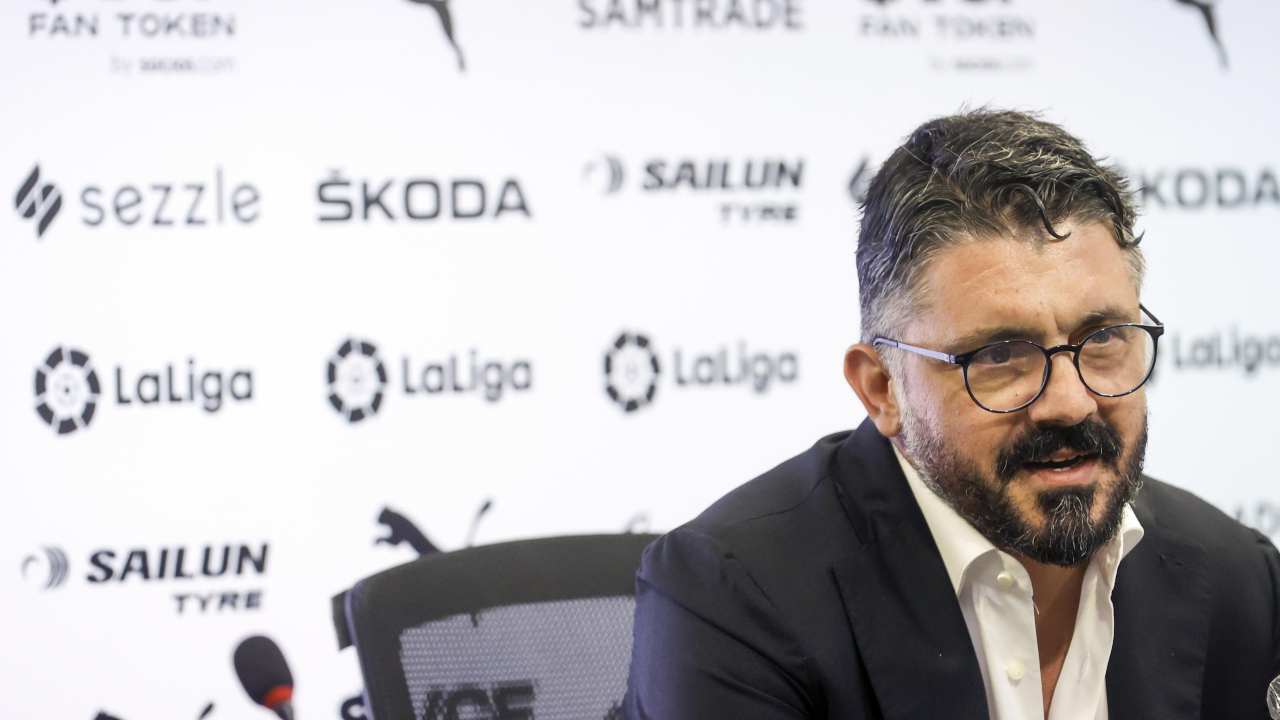 Gattuso durante la conferenza di presentazione al Valencia