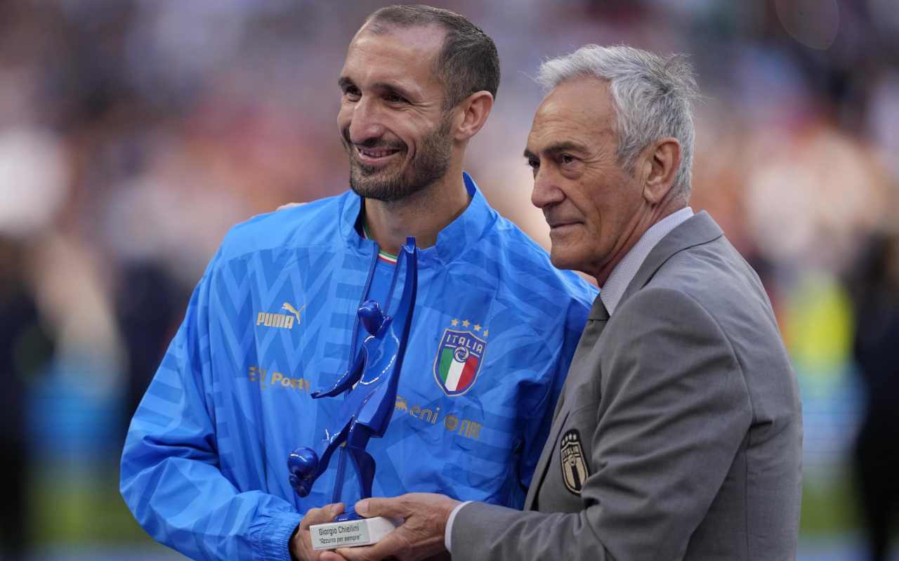 Gravina premia Chiellini 