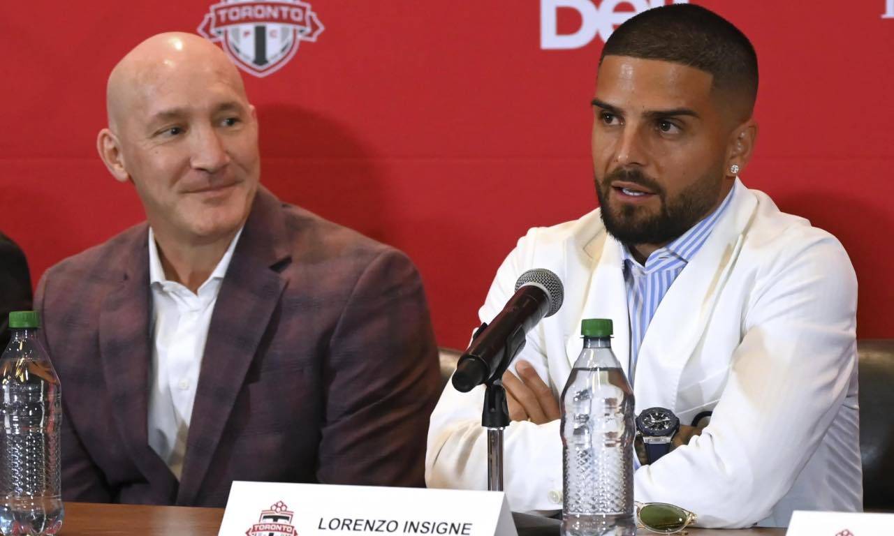 Insigne alla presentazione col Toronto