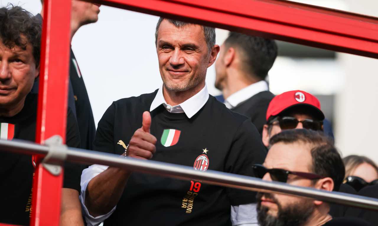 Maldini festeggia lo scudetto del Milan