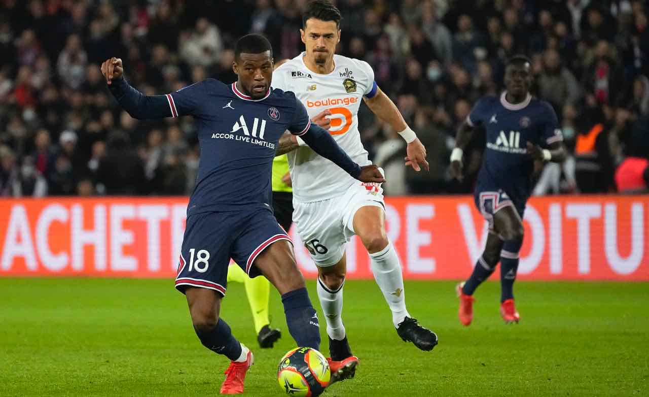 Wijnaldum in campo col PSG