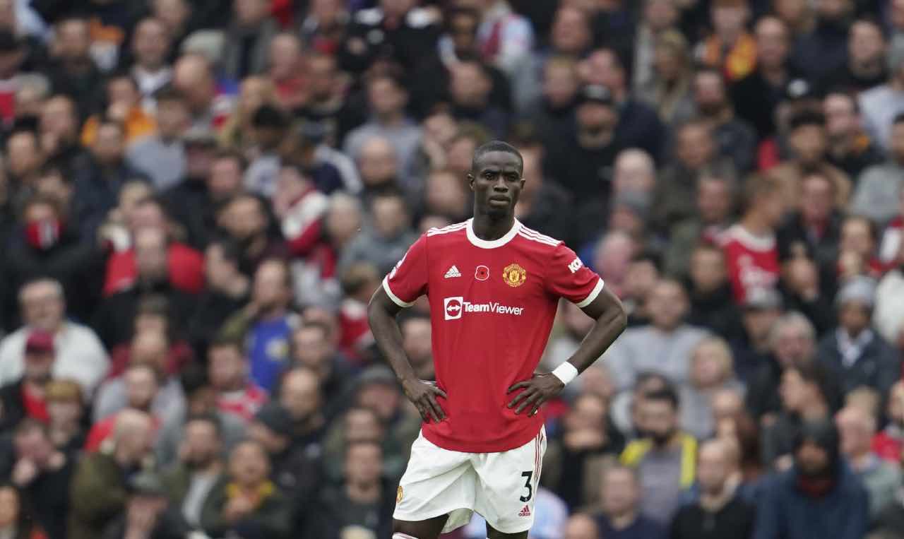 Bailly in campo con lo United