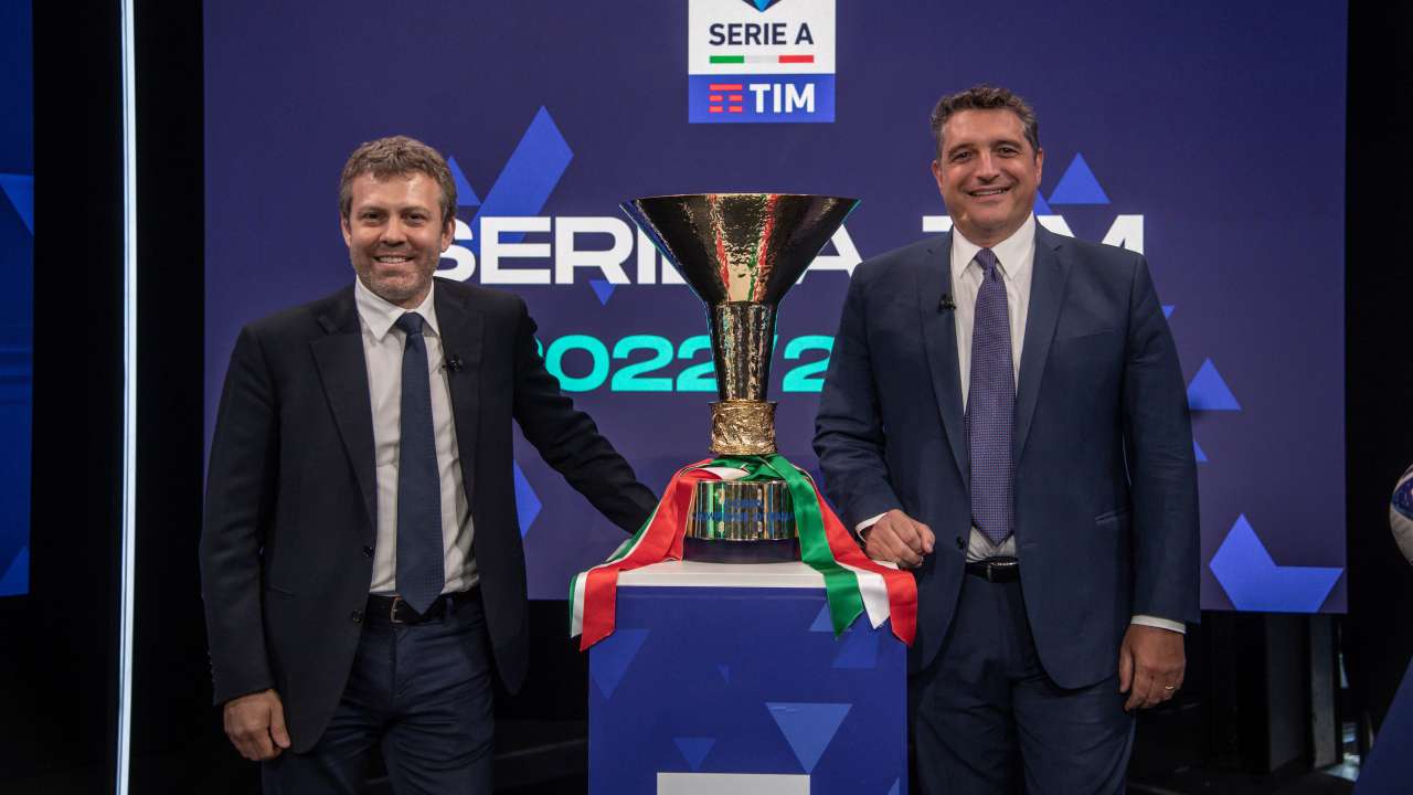 Casini e De Siervo con il trofeo