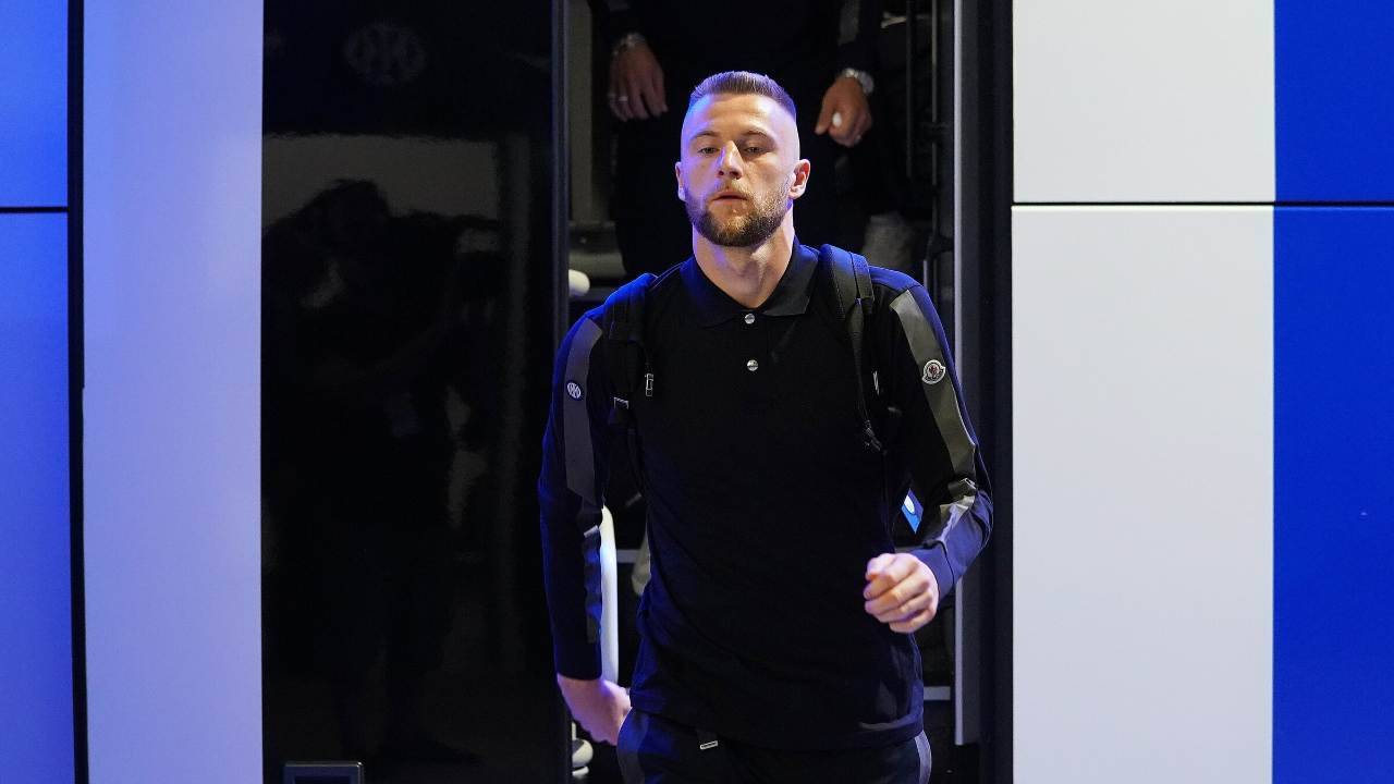 Skriniar cammina nel tunnel Inter 