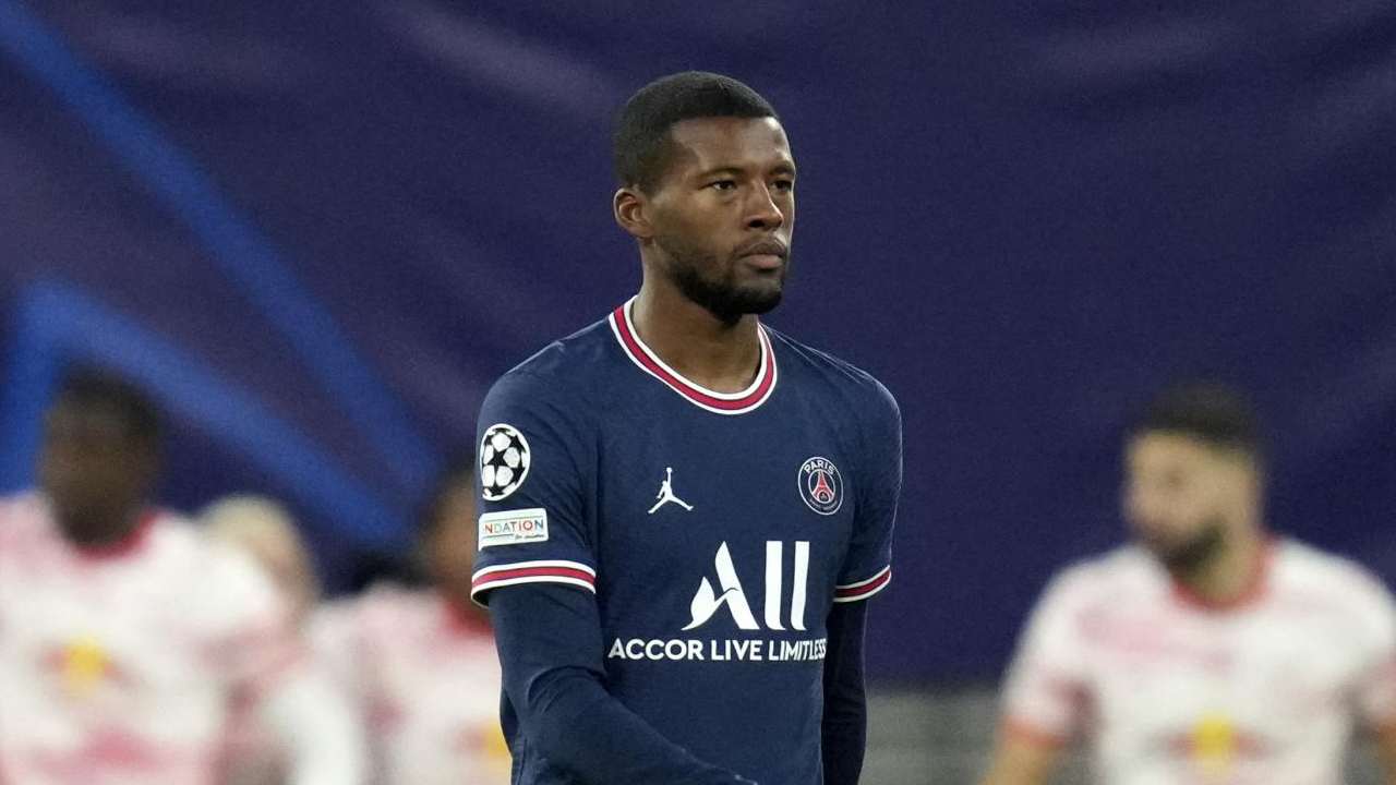 Wijnaldum in campo PSG