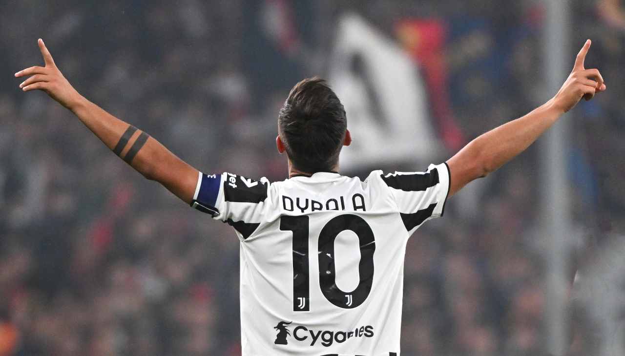 Dybala esulta