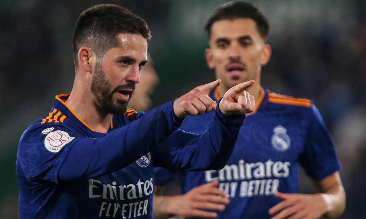 Isco esulta 