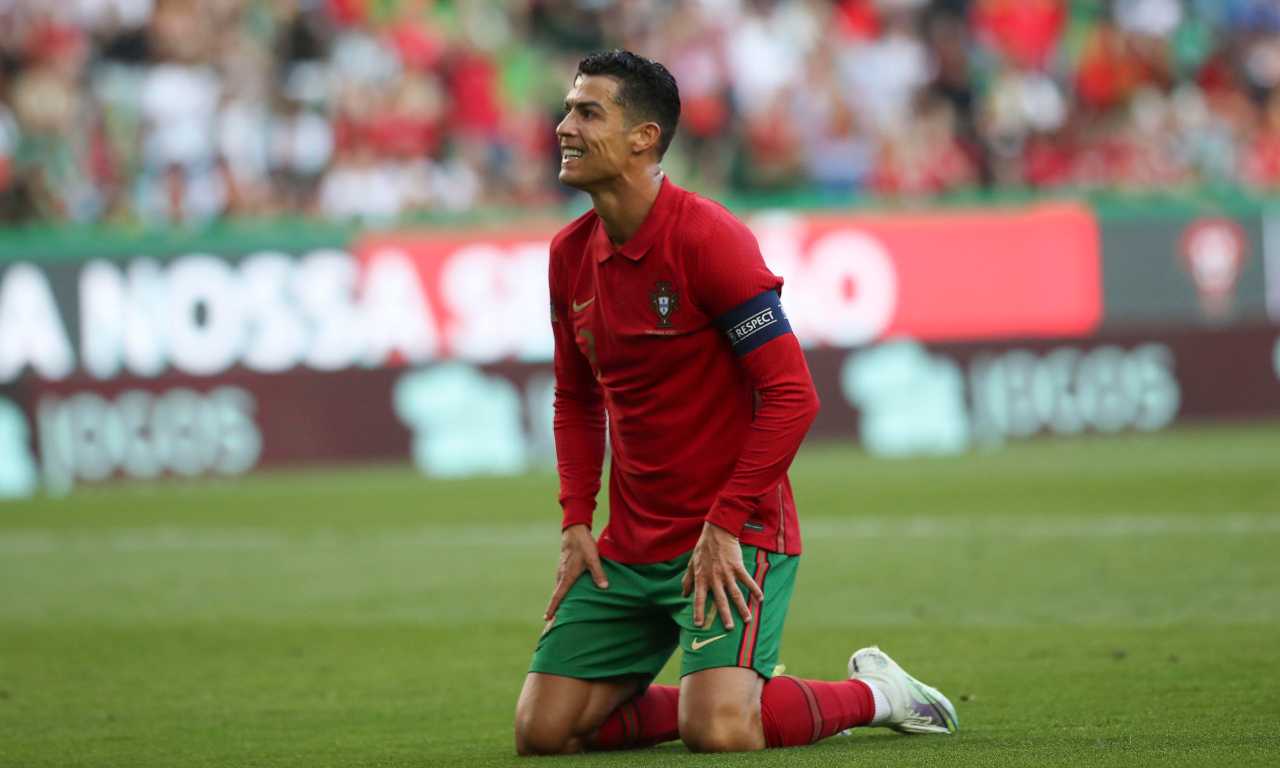 Ronaldo in ginocchio