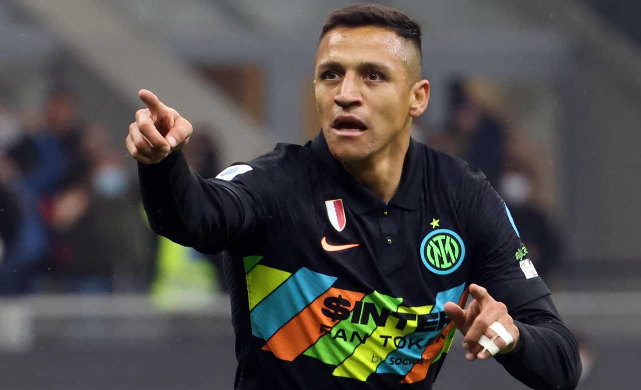 Sanchez punta il dito