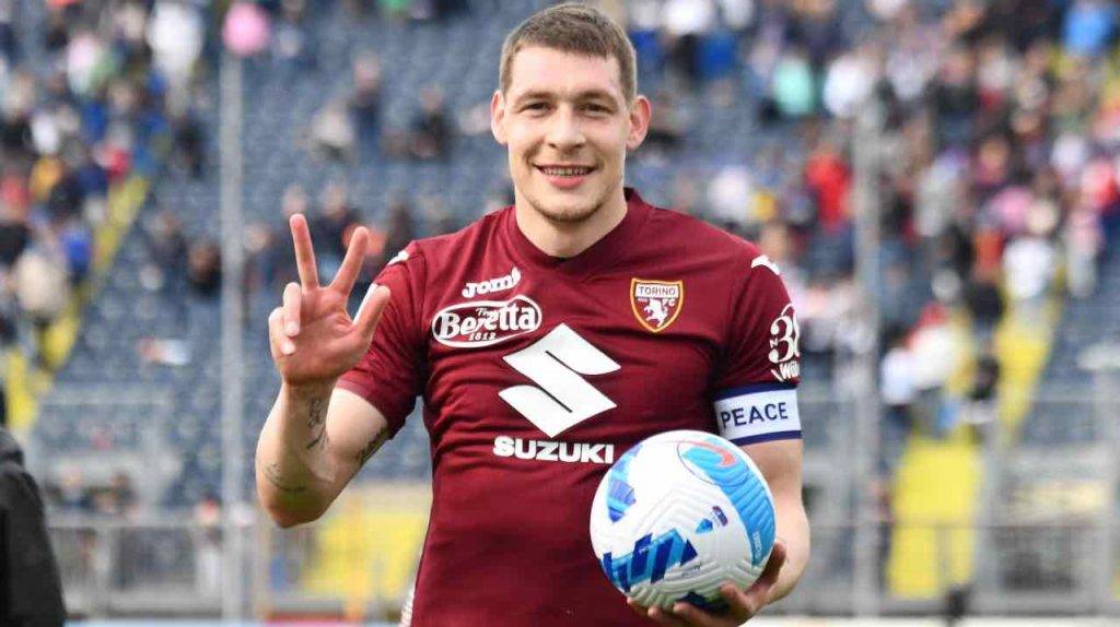 Belotti sorride