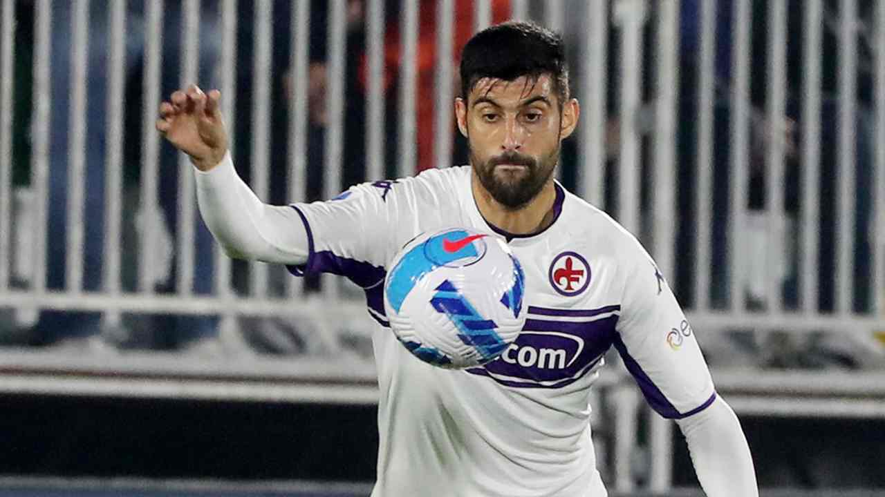 Benassi verso il pallone Fiorentina 